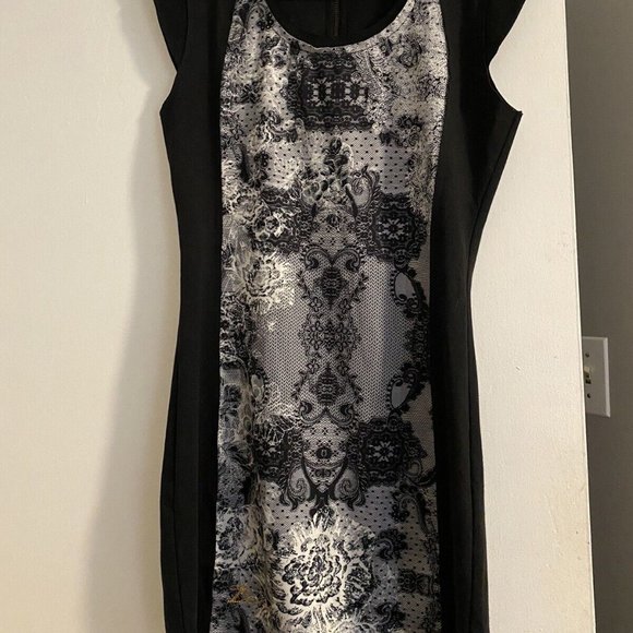 Desigual dress, black, size small with slimming pattern - Picture 1 of 5